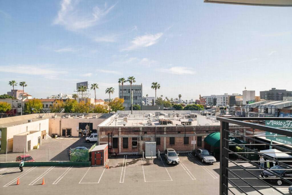 Deluxe W Balcony On Hollywood Walk Of Fame Appartamento